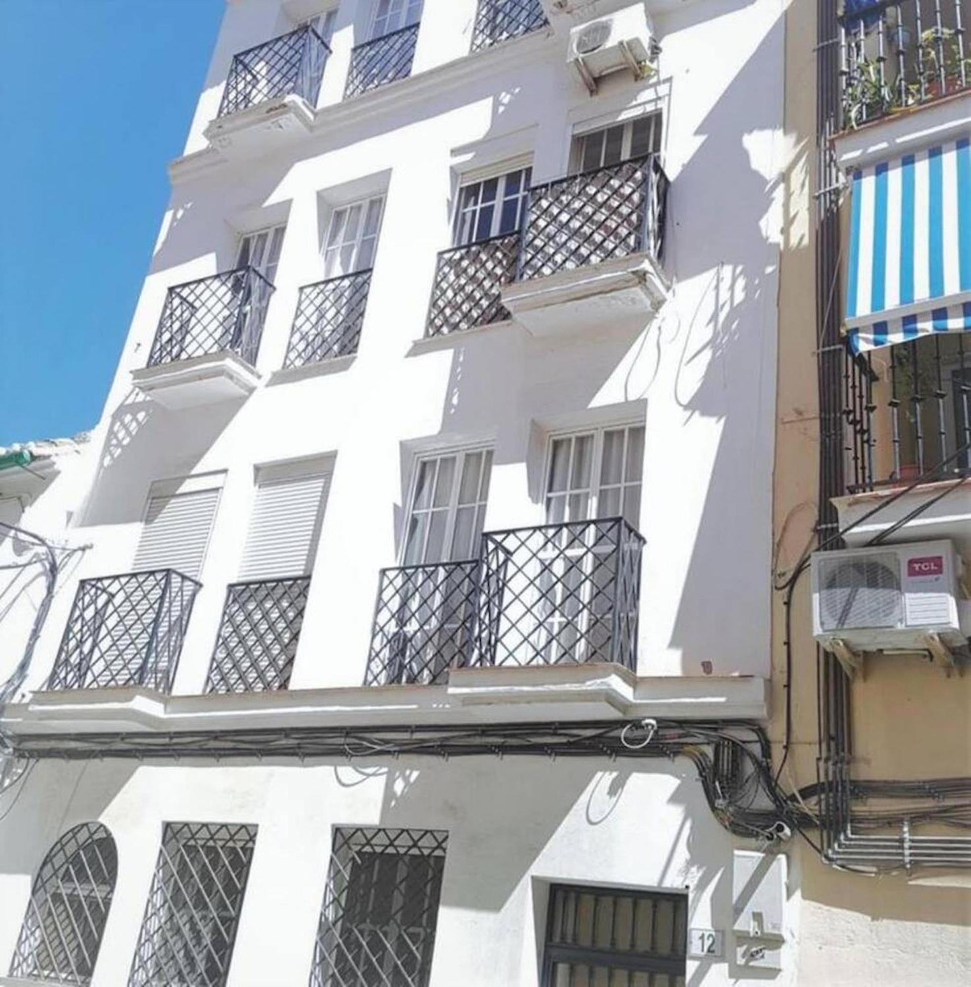 Plaza De La Merced Apartments By Sharingco Malaga Bagian luar foto